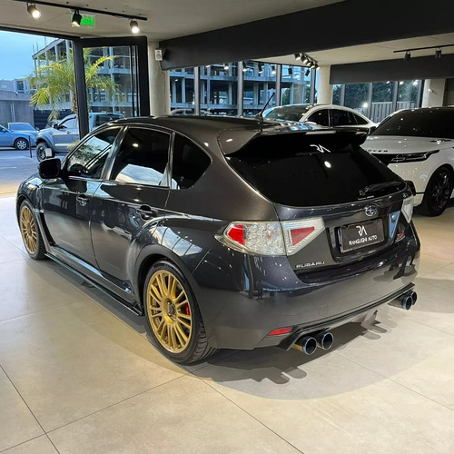 Subaru Impreza 2.5 Sedan Sti-300 Mt