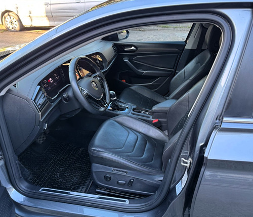 Volkswagen Vento 1.4 Highline 150cv At