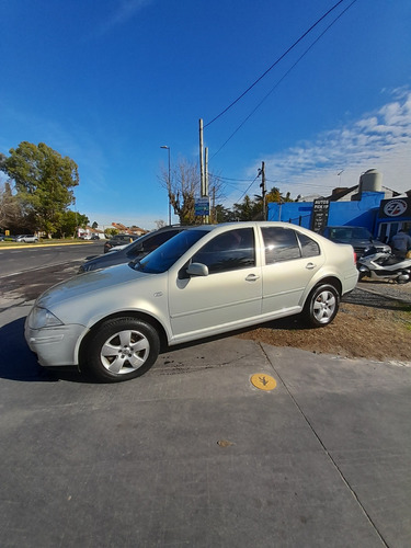 Volkswagen Bora 2.0 Trendline 115cv