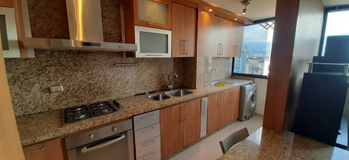 Apartamento En Venta Bosque Alto. Av Fuerzas Aereas. Js/0214