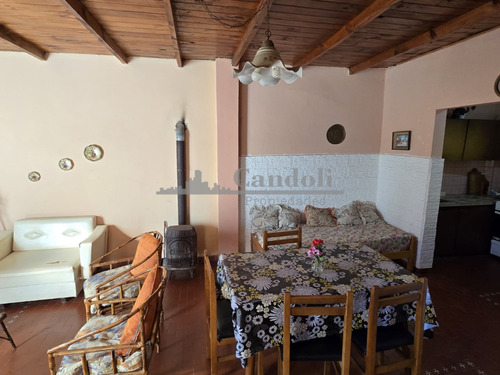 Casa En Venta 3 Ambientes - Santa Clara Del Mar, Con Departamento Al Fondo
