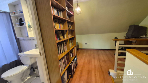 Amplia Casa En Venta. 5 Dormitorios Y 4 Baños (97136)