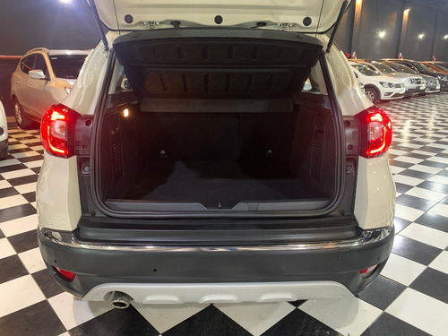 Imagen 7 de 14 de Renault Captur 1.6 Intense Cvt 2019 Nico Mazzaroni Kicks