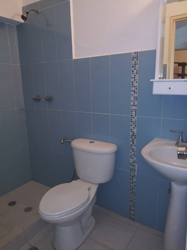 Imagen 13 de 14 de En Venta Casa Llano Alto Urb. Las Villas Casavenezia Br