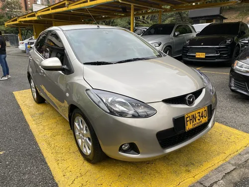 Mazda 2 1.5 15hm8 2010
