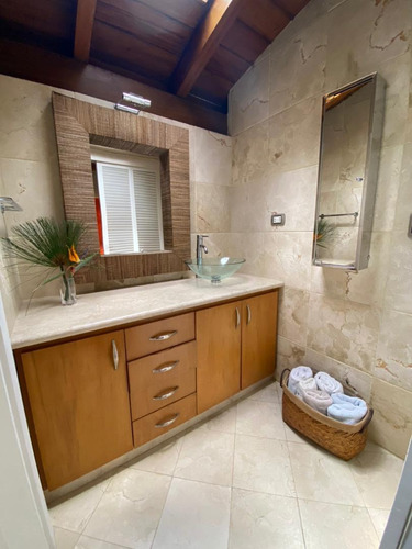 Imagen 13 de 14 de En Venta Casa En Palmarito. Maracay. Aragua.