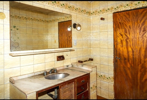 Venta Casa A Refaccionar Ideal Comercio