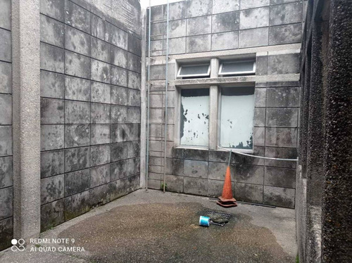 Imagen 8 de 30 de Se Vende Edificio Centrico Ideal Para Oficinas