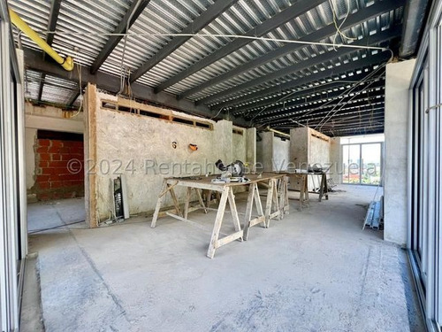 Penthouse ( A Estrenar / Obra Gris ) Venta / Altamira ( Altamira 323) Mls - 24-24883