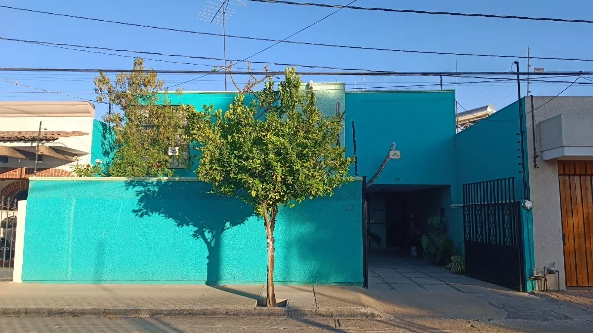 Casa En Venta En Andrade - 10x23m - Frente A La Salle - León Guanajuato