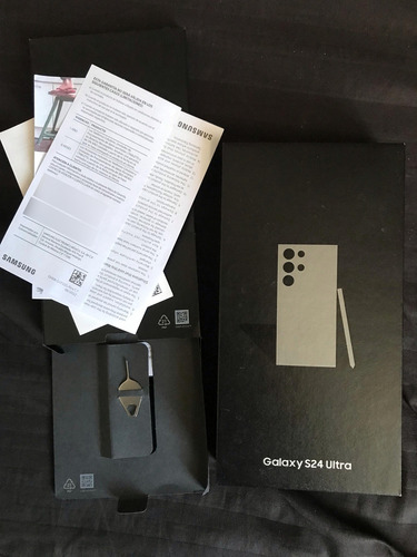 Samsung Galaxy S24 Ultra 5g Dual Sim 1 Tb Gris Titanio 12 Gb Ram (Usado)