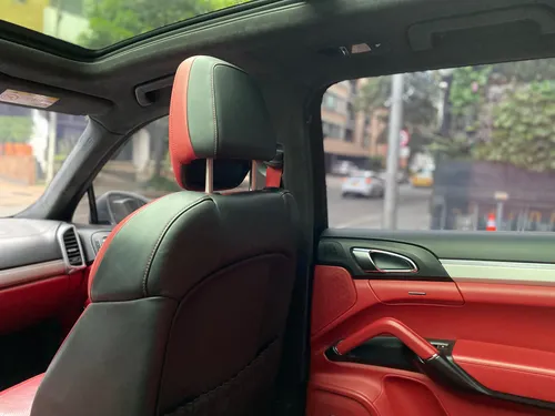 Porsche Cayenne Gts