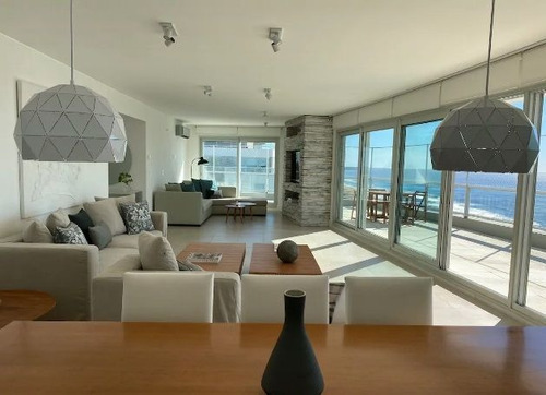 Imagen 9 de 30 de Departamento En Alquiler Temporal En Playa Brava