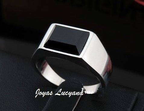 Anillo Para Hombre. Joyas Lucyana. Barranco