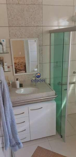Imagem 10 de 15 de Residential / Home São José Sc Brasil - V00169