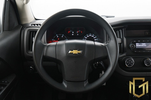 Imagem 6 de 15 de Chevrolet S10 Ls Cd 2.8 Tdi 2018 Prata
