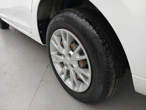 Renault Logan 1.6 16V SCE FLEX ZEN MANUAL