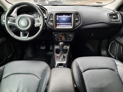 Jeep Compass 2.0 Longitude Flex Aut. 5p