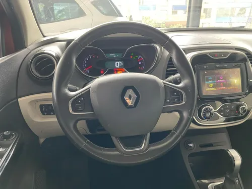 Renault Captur 2.0 Intens Automática