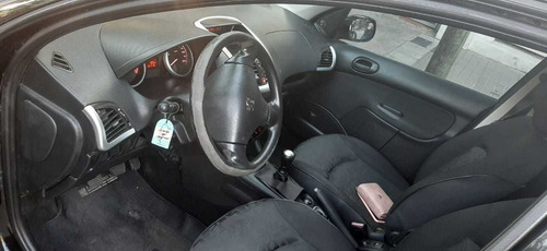 Peugeot 207 2011 1.4 Xs