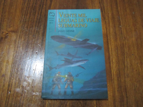 Veinte Mil Leguas De Viaje Submarino - Julio Verne