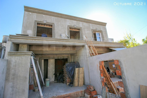 Imagen 14 de 30 de Duplex 5 Ambientes Venta Olivos