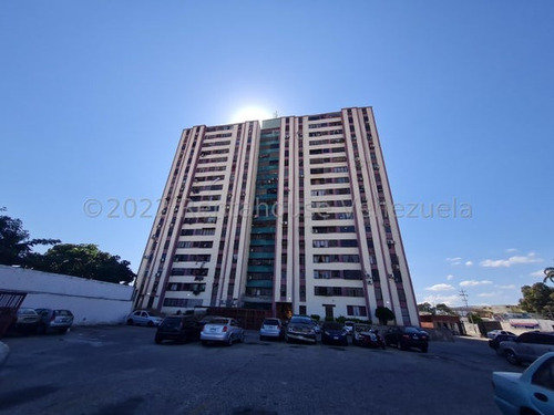 Imagen 1 de 30 de Apartamento En Venta Zona Oeste De Barquisimeto Lara 23-25316 // Invierta Seguro Con Rentahouse//