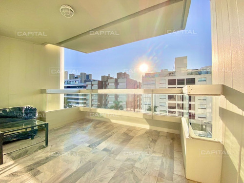 Imagen 2 de 18 de Apartamento De Tres Dormitorios En Venta, Punta Del Este - Punta Del Este Peninsula