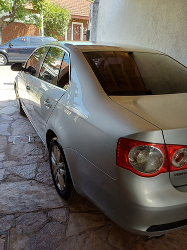 Volkswagen Vento 2.5 Advance 170cv