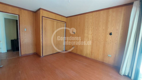 Excelente Casa En Venta De 5 Dormitorios En Santo Domingo