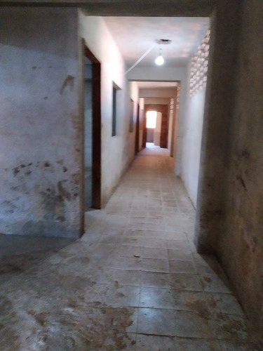 Imagen 5 de 7 de Se Alquila Edificio En Puerto La Cruz Alexis Quinan 0416.081.70.64