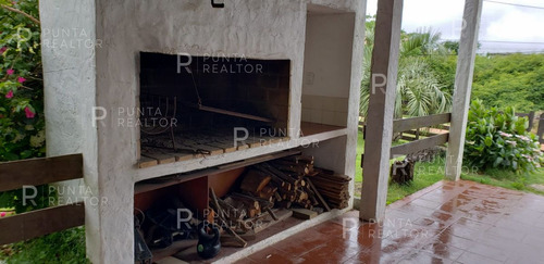 Imagen 27 de 28 de Casa En Alquiler En El Chorro, Manantiales Con Vista Al Mar 3 Dormitorios