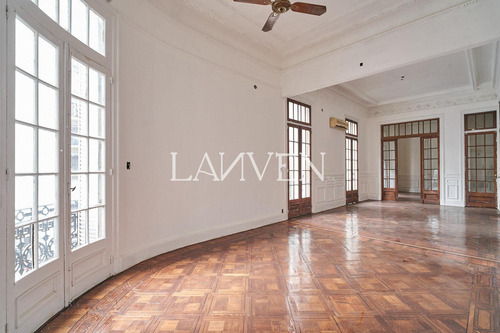Venta Departamento Antiguo En Recoleta