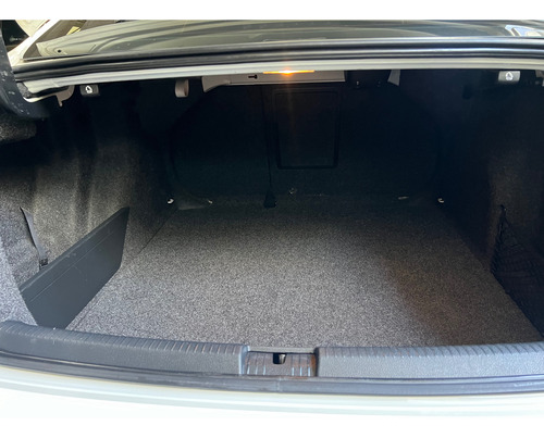 Volkswagen Vento 2.0 Gli