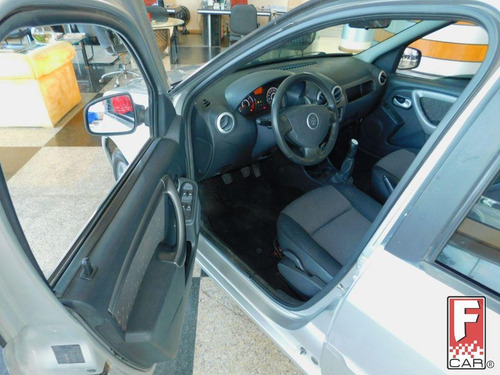 Renault Logan Expression Hi-flex 1.6 8v 4p
