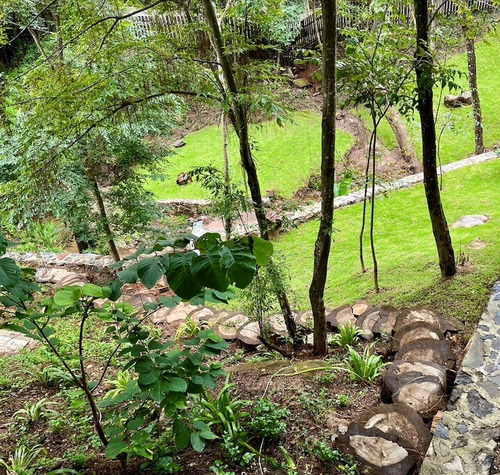 Imagen 17 de 20 de Casa En Venta Valle De Bravo Avandaro Con Bosque Y Rio