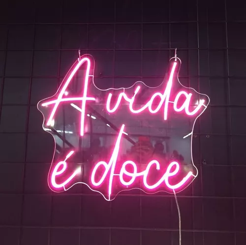 Neon A vida é um doce