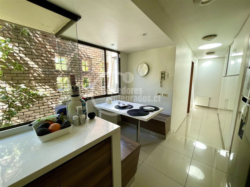 Moderna Y Exclusiva Casa En Cond Los Almendros 4 Dorm Piscin