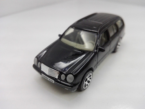 Matchbox - Mercedes Benz E 430 Wagon Del 2006 Thailand Bs