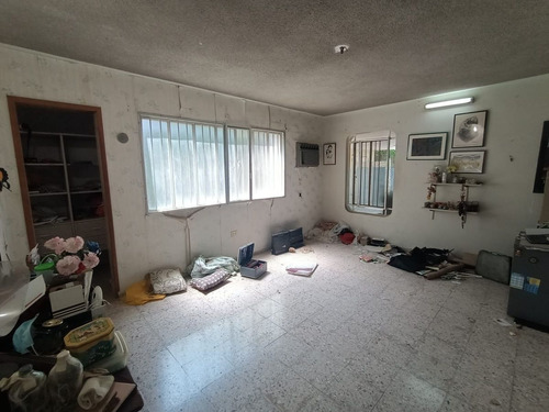 Casa En Renta En Prolongación Montejo, Ideal Para Comercio