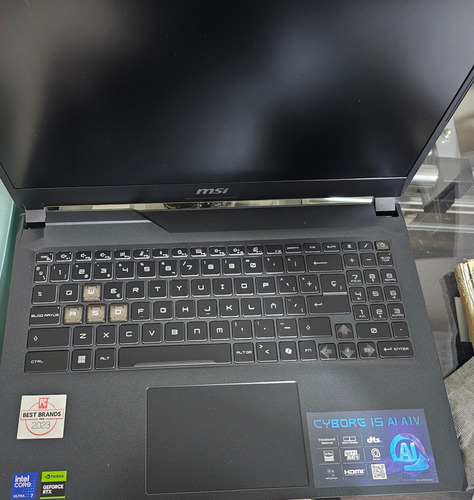 Msi Cyborg 15.6 I7 155h Rtx 4060 16gb Ram 512gb Ssd Negro (Usado)