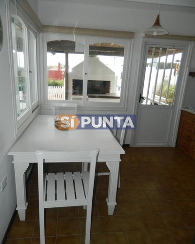 Imagen 4 de 12 de Apartamento En Montoya Alquiler 3 Dormitorios