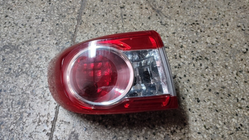 Stop Lh Toyota Corolla 2012 Original Con Detalle 