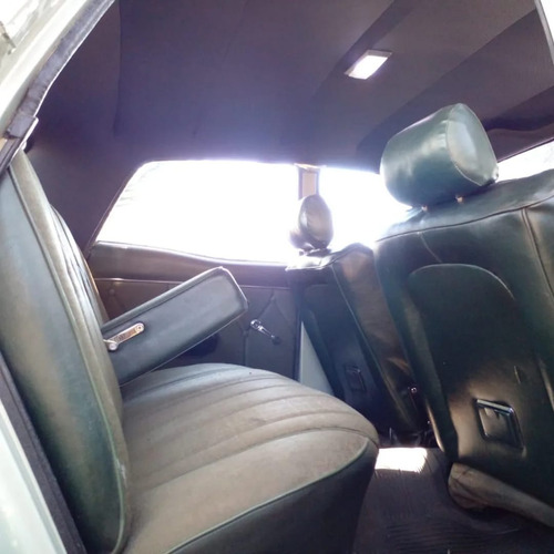 Ford Fairlane Restaurado A Nuevo Titular