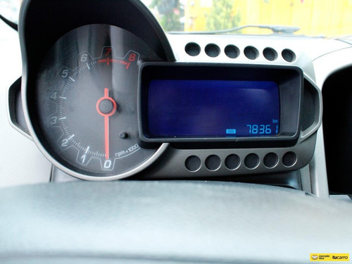 Imagen 23 de 25 de Chevrolet Sonic