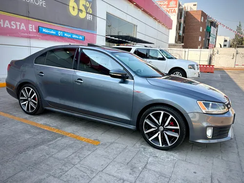 Volkswagen Jetta 2.0 Gli 30 Aniversario L4 T Nave At