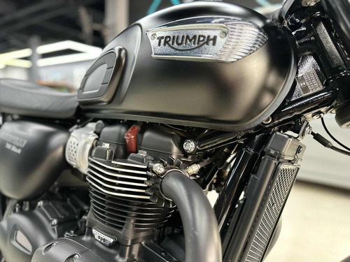 Triumph Bonneville T100