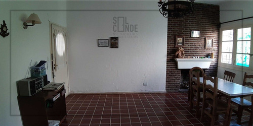 Imagen 4 de 23 de Oportunidad!! Clasico Chalet 6 Amb. Zona Alfar