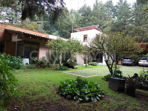 Casa Residencial En Venta En Ex Hacienda Jajalpa, Ocoyoacac, Estado De México.