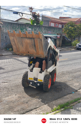 Mini Carregadeira Bobcat S70 , A Menor Carregadeira